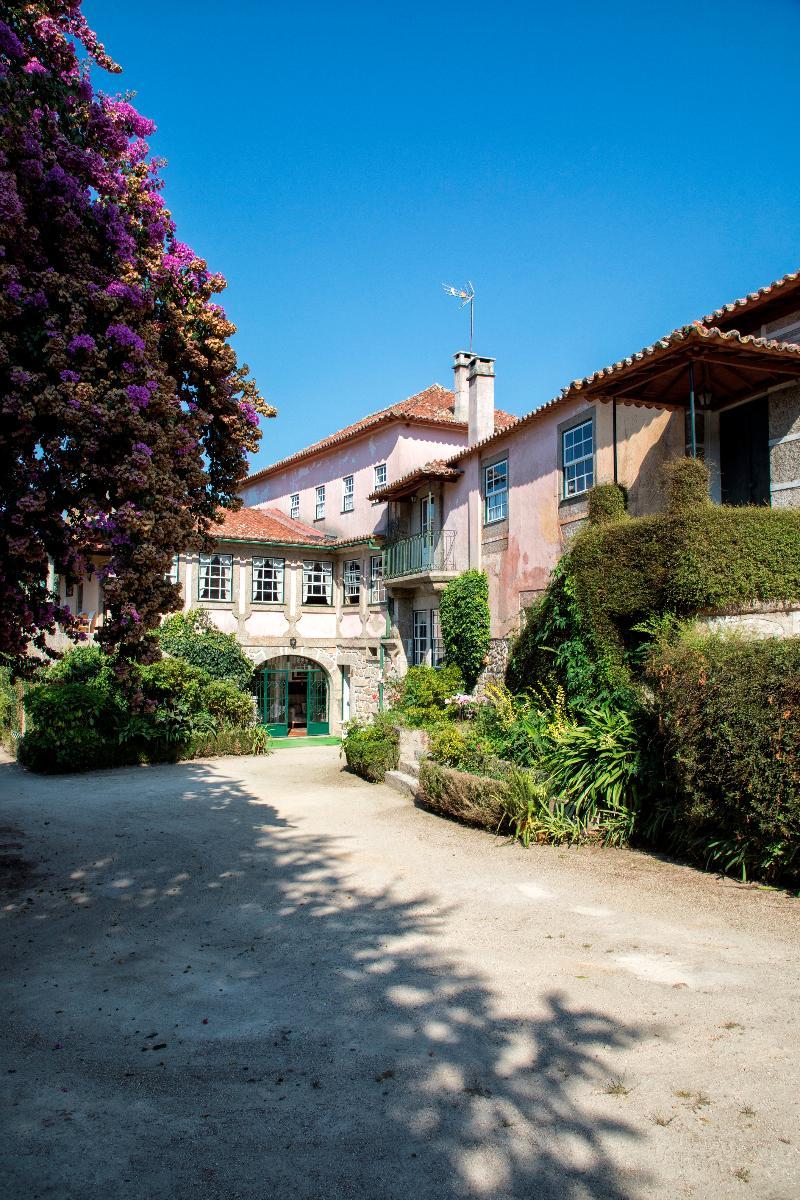 바르셀로스 Casa Dos Assentos De Quintiaes B&B 외부 사진