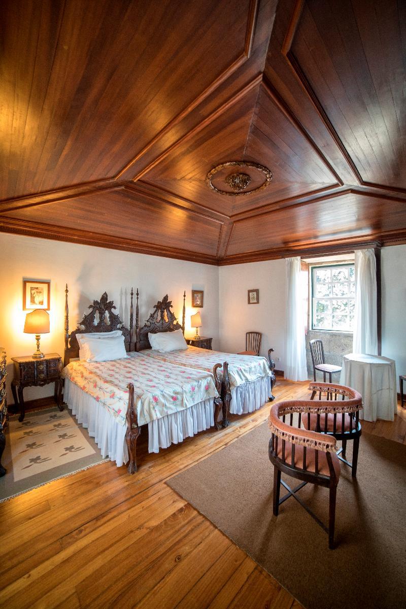 바르셀로스 Casa Dos Assentos De Quintiaes B&B 외부 사진